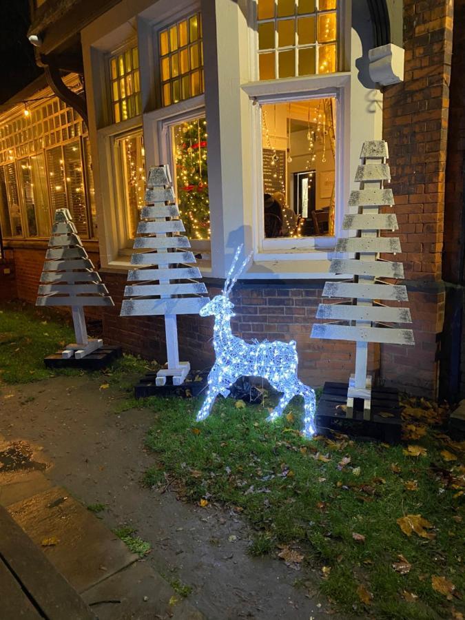The Lodge At Carlton Tavern Free Parking York Luaran gambar