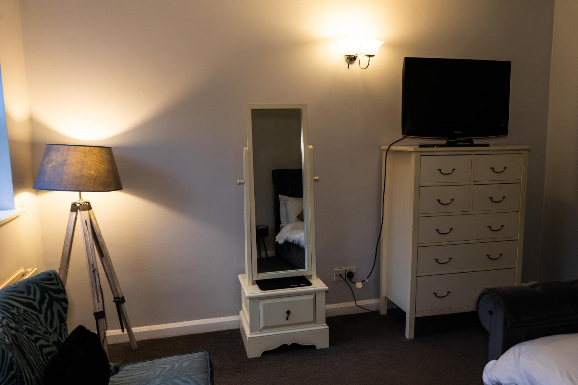 The Lodge At Carlton Tavern Free Parking York Luaran gambar